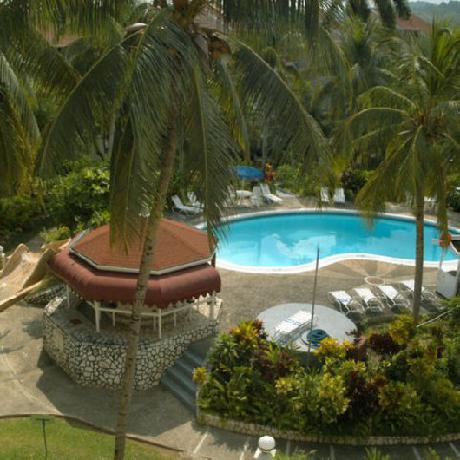 Fishermans Point Resort