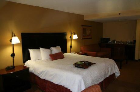 Hampton Inn MemphisOlive Branch