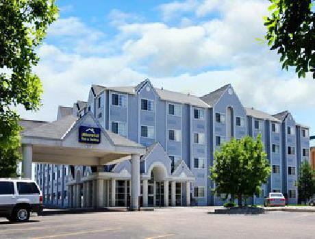 Microtel Inn and Suites Colorado Springs