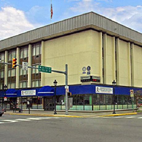 Pocono Inne Town Magnuson