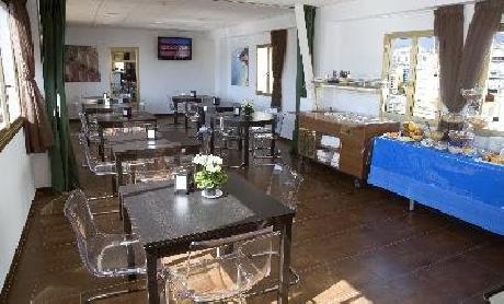 Hotel Adonis Capital