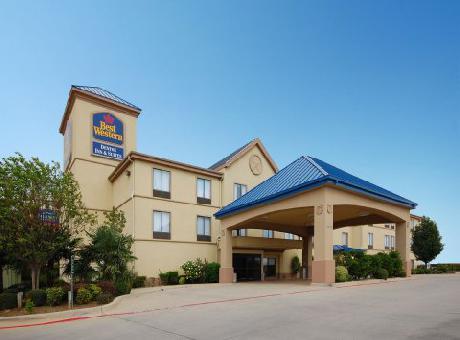 BEST WESTERN PLUS Denton Inn & Suites