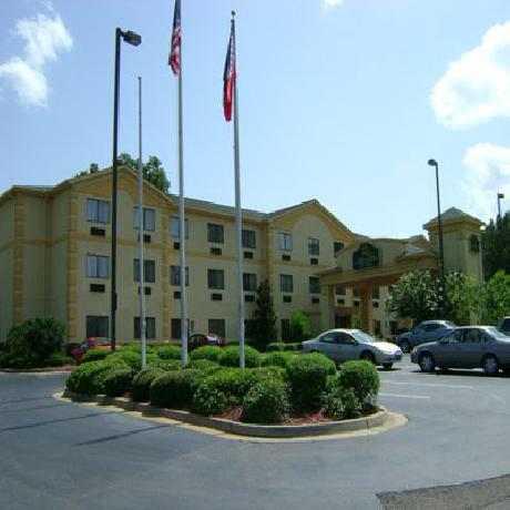 La Quinta Inn & Suites Jackson Airport