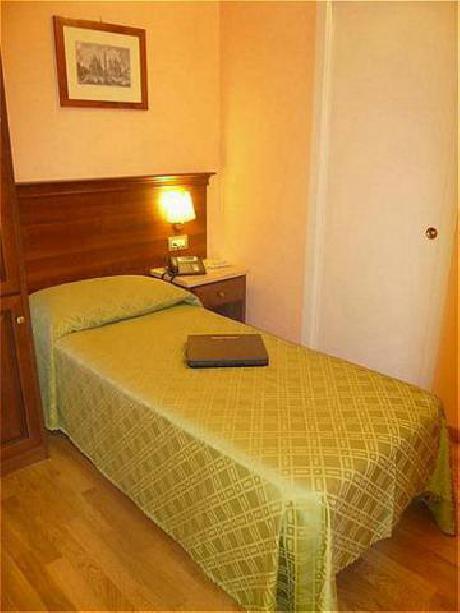 Hotel Centrale Roma