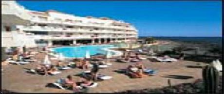 Castillo San Jorge, Antigua y Suites