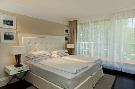 Lake's ? my lake hotel and spa