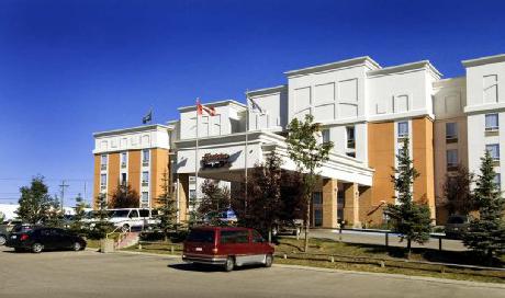 Hampton Inn  Suites by Hilton CalgaryAirport