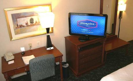 Hampton Inn  Suites by Hilton Toro