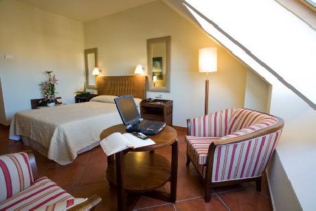 Puerto Antilla Grand Hotel