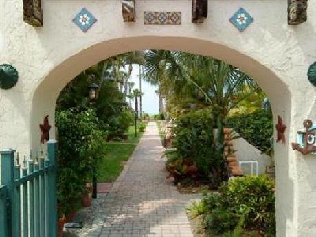 Sandpiper Inn - Florida