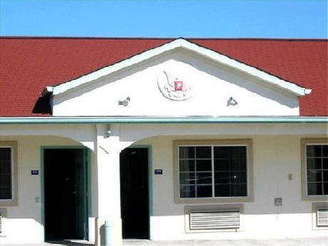 Passport Inn & Suites Eastex Fwy.