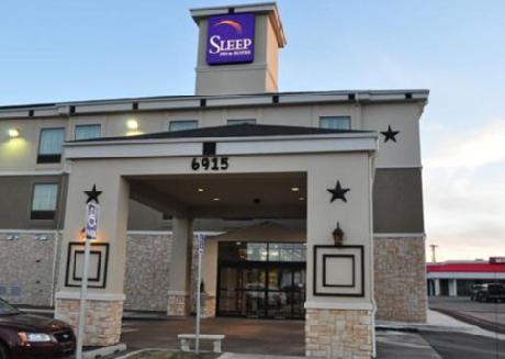 Sleep Inn & Suites West Medical Center