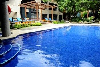 Radisson Europa Hotel and Conference Center