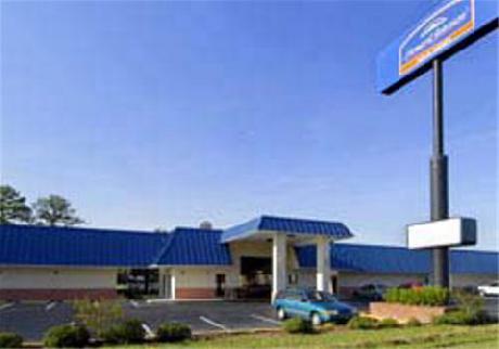 Howard Johnson Inn and Suites Lake City FL