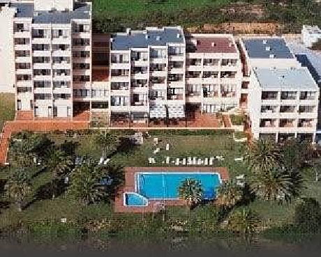 Hotel Dom Pedro Meia Praia