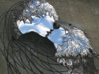 памятник Comelamore