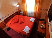 Orange Hotel