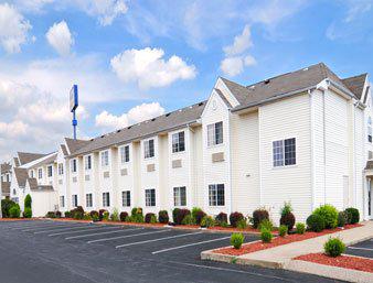 Microtel Inn and Suites Clarksville
