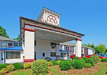 Econo Lodge  Inn & Suites Newberry