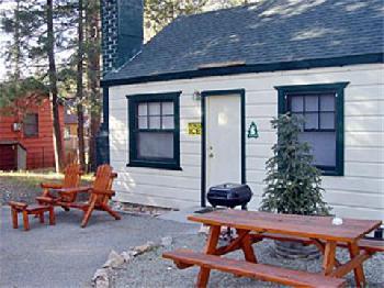 3 Pines Lodge