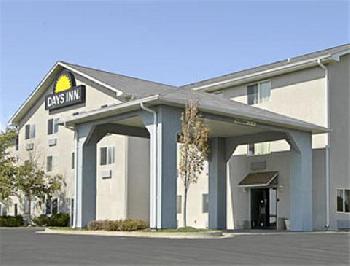 Days Inn Kansas City International Airport