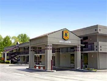 Super 8 Commerce