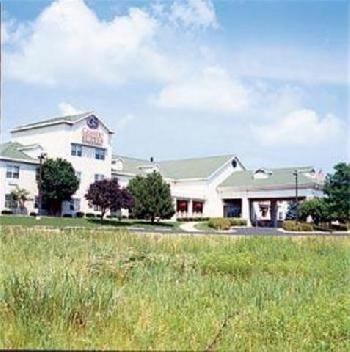 Comfort Suites Appleton Airport