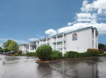 BEST WESTERN Grand Manor Inn