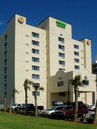 Emerald Shores Hotel