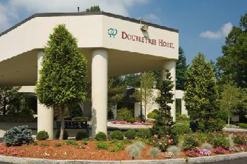 DoubleTree by Hilton Boston  Bedford Glen