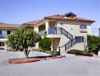 Howard Johnson Marina at Monterey Bay