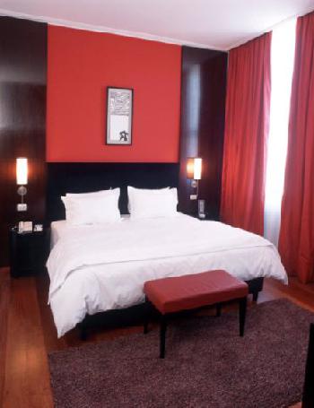 NH CITY HOTEL