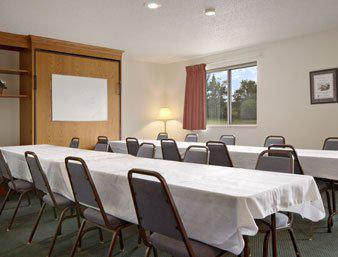 Super 8 Charlotte