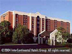 Holiday Inn CHICAGO-SCHAUMBURG/HOFFMAN EST