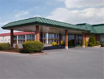 Super 8 Mount Jackson
