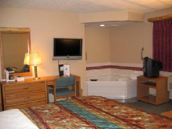 AmericInn Detroit Lakes