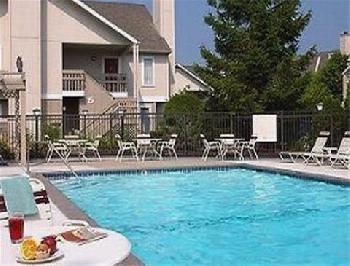 Hawthorn Suites by Wyndham Miamisburg/Dayton Mall South