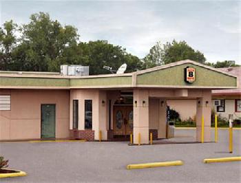 Super 8 Fort Smith Airport