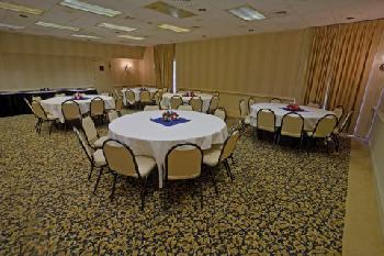 Americas Best Value Inn - Norfolk