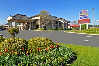 BEST WESTERN Colonial Inn