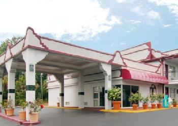 Econo Lodge West