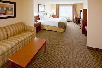 Holiday Inn Express Hotel & Suites GREENVILLE