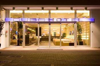 Hotel Cube