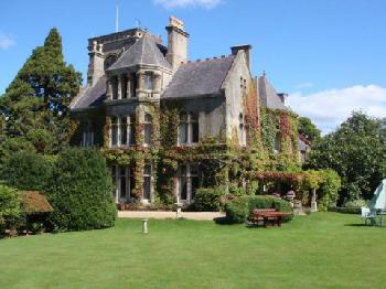Rudloe Hall Hotel
