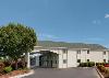 Econo Lodge  Inn & Suites East