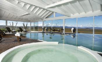 Xelena Deluxe Suites Hotel