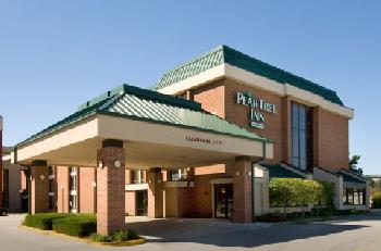 Pear Tree Inn Overland Park