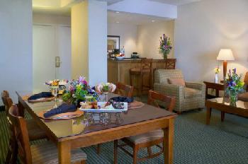 Doubletree® Hotel Minneapolis - Park Place