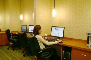 Hampton Inn  Suites Saratoga Springs Downtown