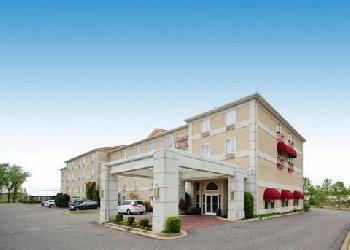 Comfort Suites I-240 East-Airport